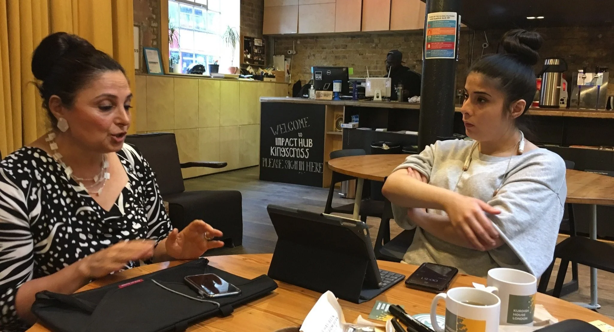 KHL members collaborating